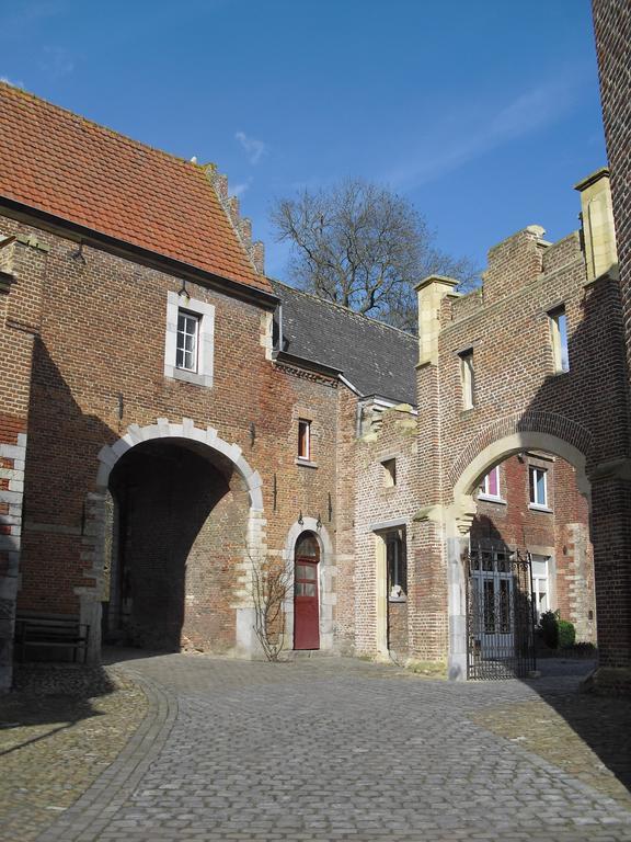Kasteel Nieuwenhoven Apartment ซินท์-ทราวเดิน ภายนอก รูปภาพ