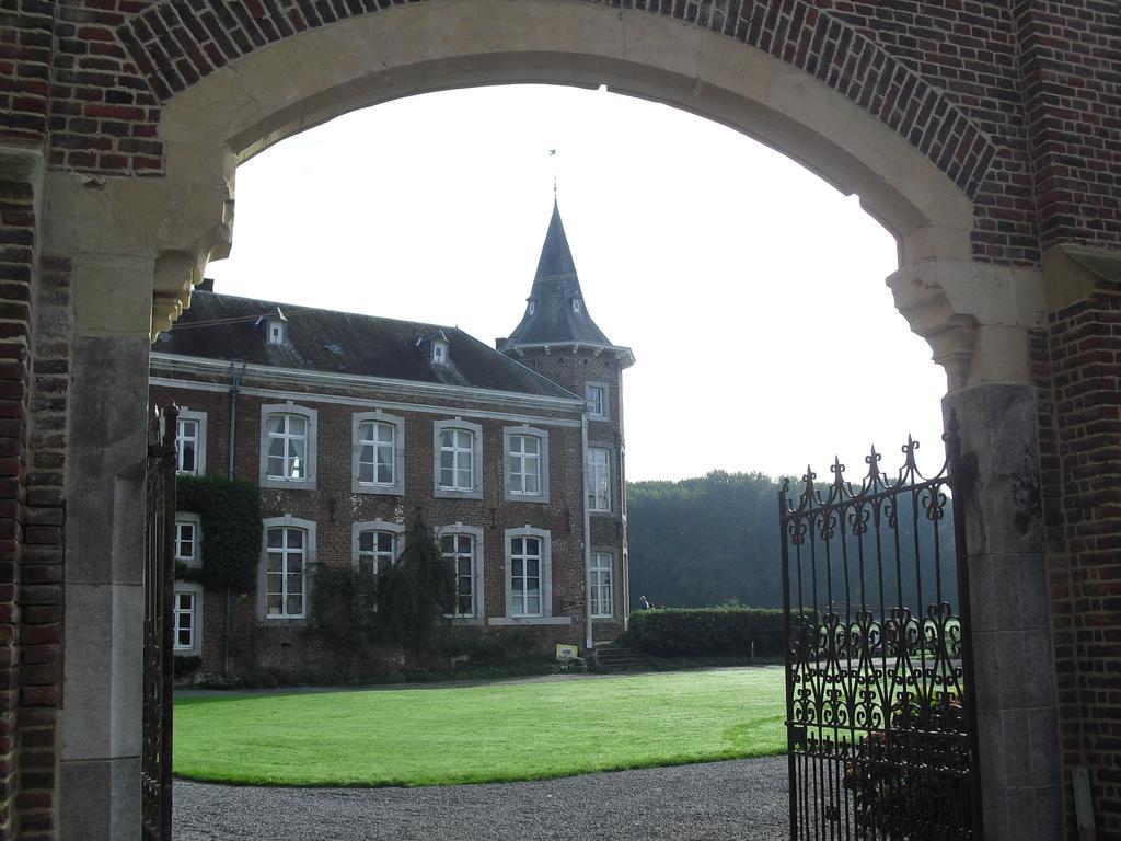 Kasteel Nieuwenhoven Apartment ซินท์-ทราวเดิน ภายนอก รูปภาพ